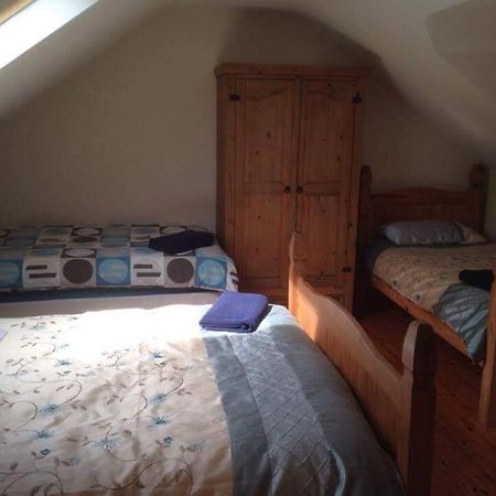 Tara House Bed and Breakfast Ballycastle Eksteriør billede
